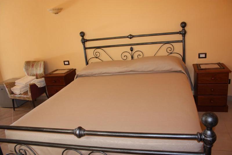 Agriturismo Ghiritina Francavilla di Sicilia Pokój zdjęcie
